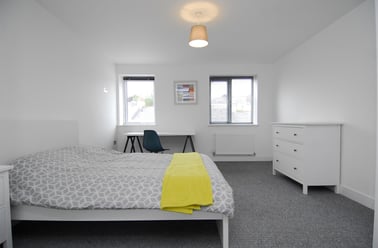 Belgrave Lane, Mutley, Plymouth - Image 3